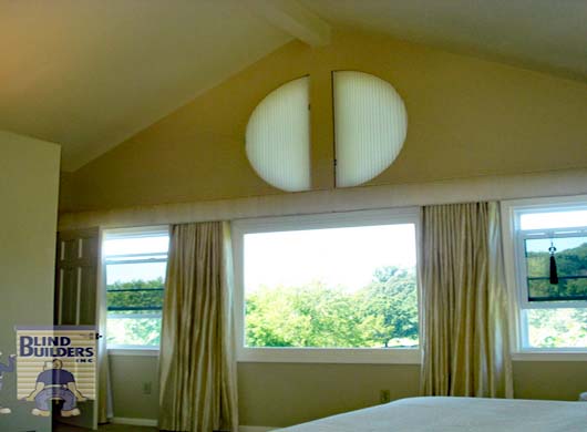 Duette® Specialty Cellular Shades in Bedoom